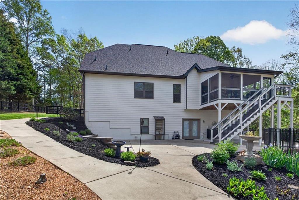 207 Oakwind Court Canton, GA 30114 - Photo 7 of 42