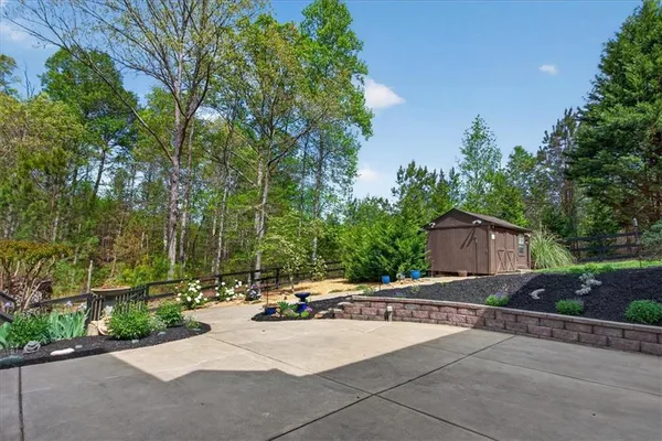 $565,000 | 207 Oakwind Court, Canton, GA 30114