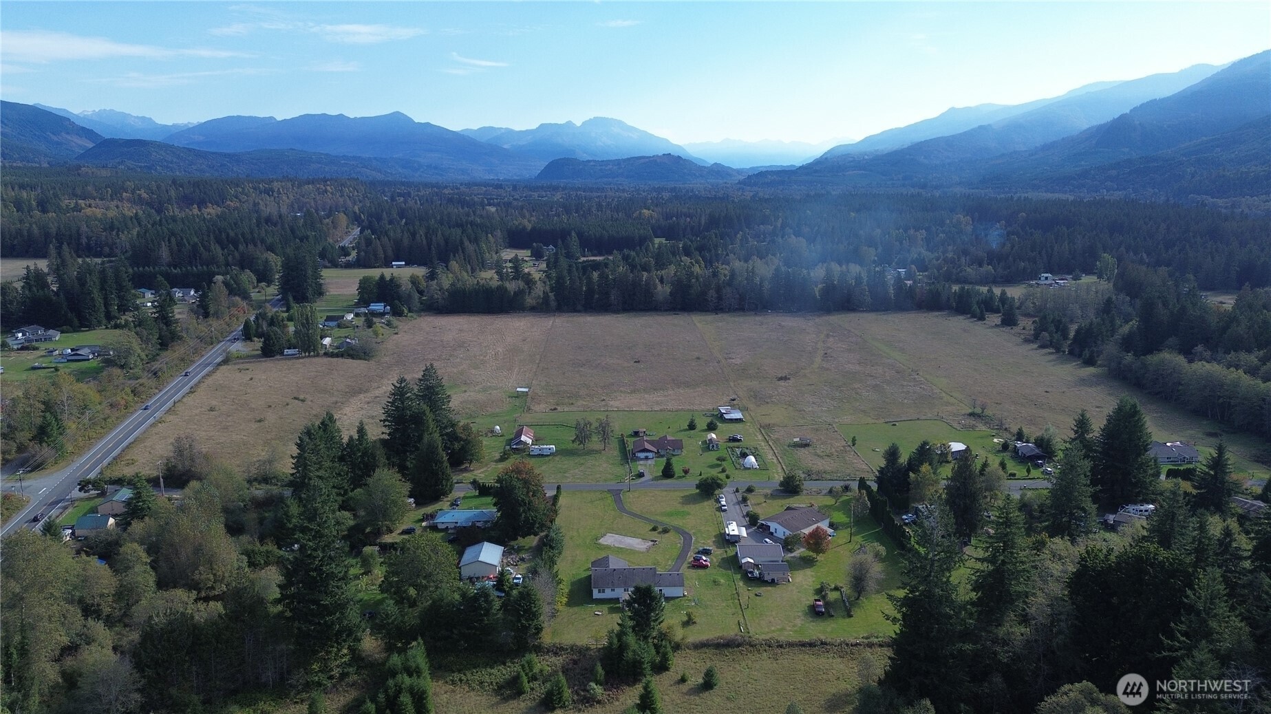 8336 Pinelli Road Sedro-Woolley, WA 98284 - Photo 14 of 15 an aerial view of multiple house