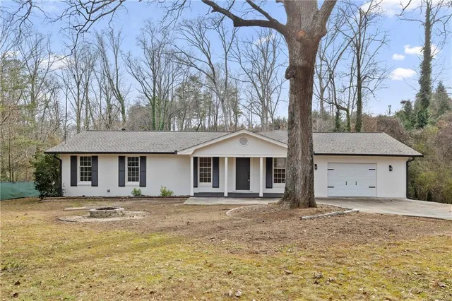 $399,000 | 1180 Lake Shore Circle, Gainesville, GA 30501