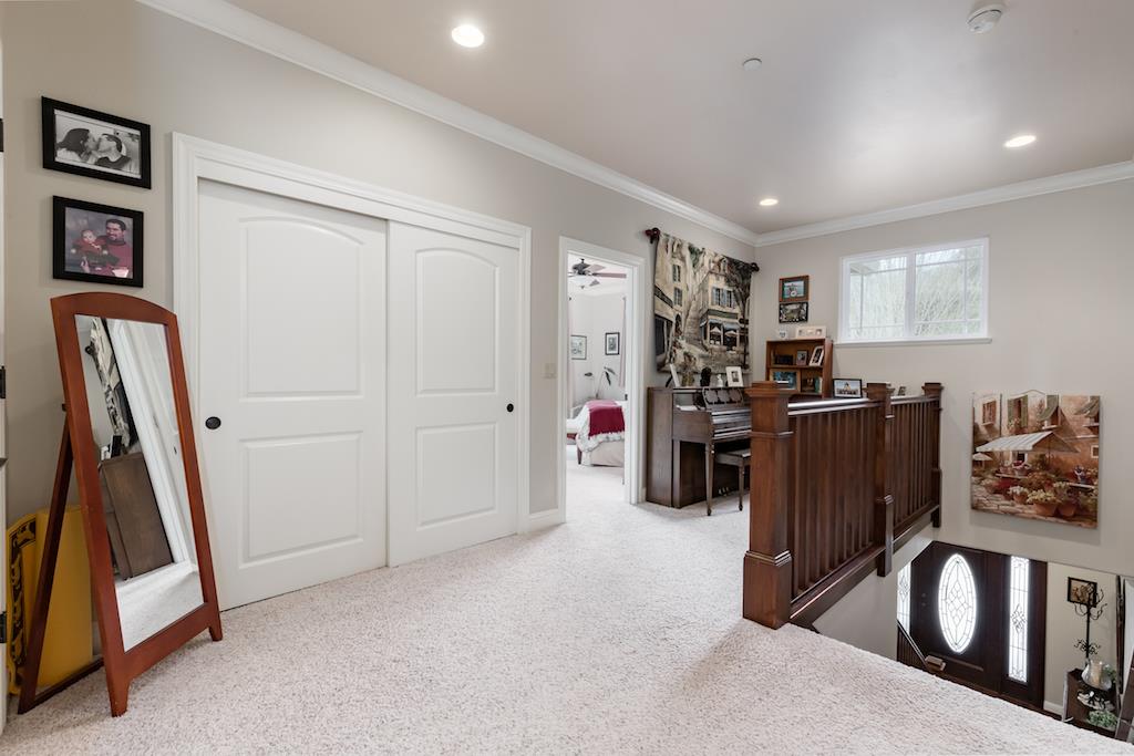 105 E Road Boulder Creek, CA 95006 - Photo 17 of 50 a view of a room with gym equipment