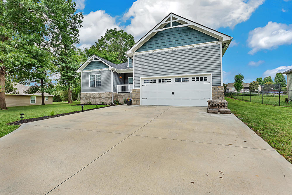 744 Wade Rd -1