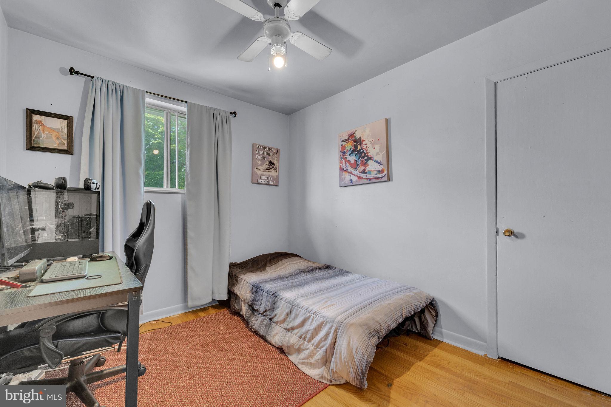 21 Mahoney Road Pennsville, NJ 08070 - Photo 20 of 34 3rd Bedroom
