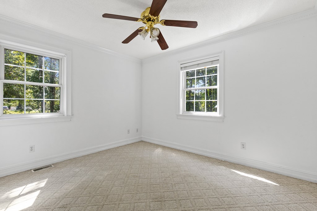 84 West Church Street Blue Ridge, GA 30513 - Photo 20 of 32 Bedroom 2