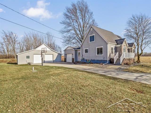 5860 North Center Road Saginaw, MI 48604 - Photo 37 of 44 50169984-cc66f909-fc5b-4cf0-8bde-93f314720a51.JPG
