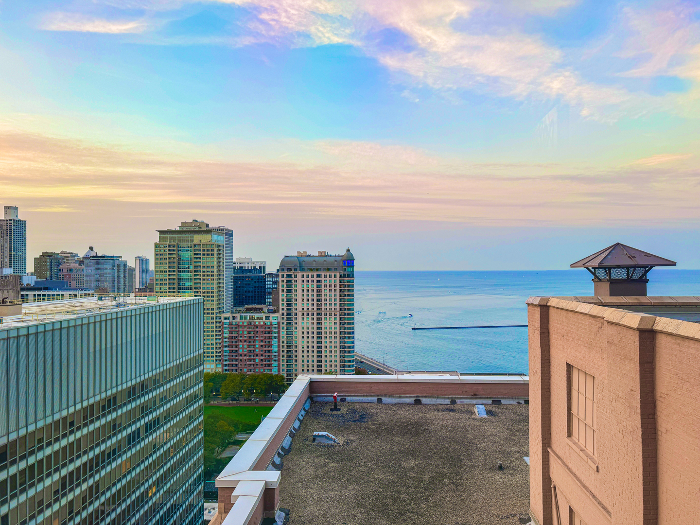 680 North Lake Shore Drive, Unit 2300 Chicago, IL 60611 - Photo 17 of 39