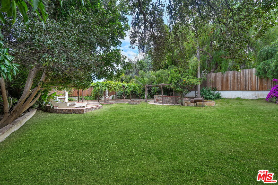 23248 County Line Road Chatsworth, CA 91311 - Photo 17 of 20