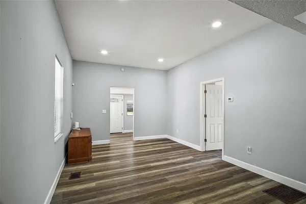 $285,000 | 105 West Stevens Avenue, Eustis, FL 32726
