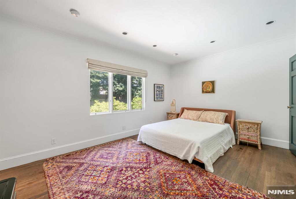 681 Closter Dock Road Closter, NJ 07624 - Photo 23 of 40