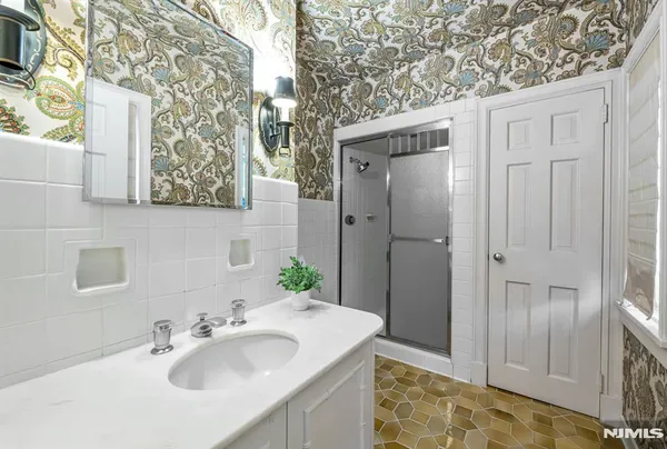 $15,000 | 681 Closter Dock Road, Closter, NJ 07624