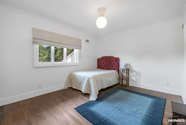 $15,000 | 681 Closter Dock Road, Closter, NJ 07624