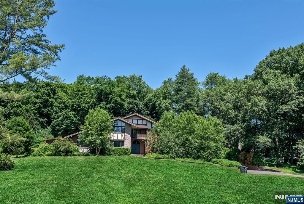 681 Closter Dock Road Closter, NJ 07624 - Photo 40 of 40
