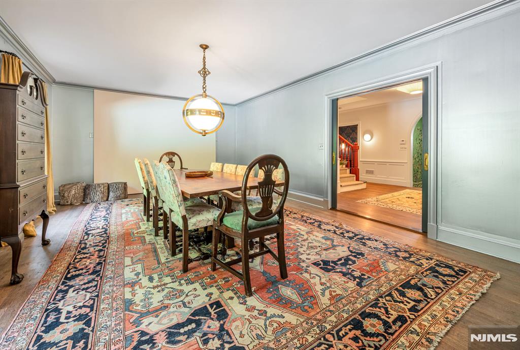 681 Closter Dock Road Closter, NJ 07624 - Photo 6 of 40