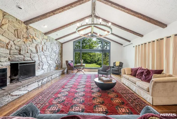 $15,000 | 681 Closter Dock Road, Closter, NJ 07624