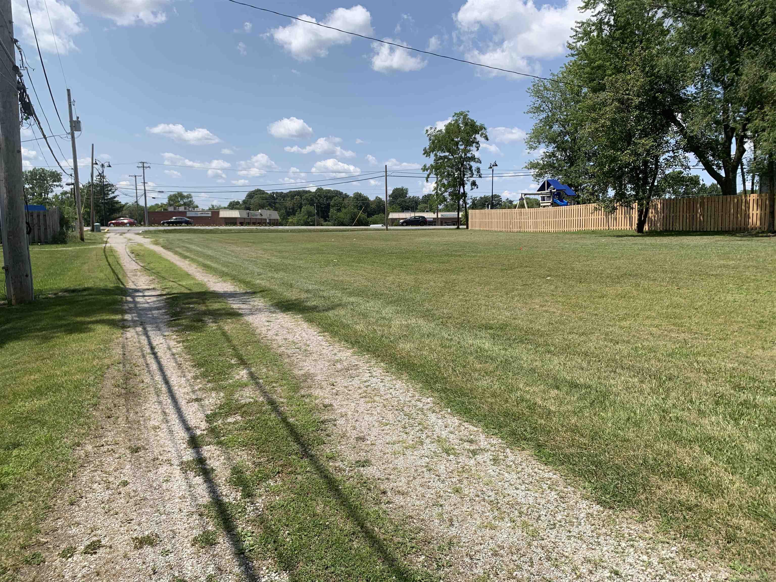 5960 North Clinton Street Fort Wayne, IN 46825 - Photo 4 of 7