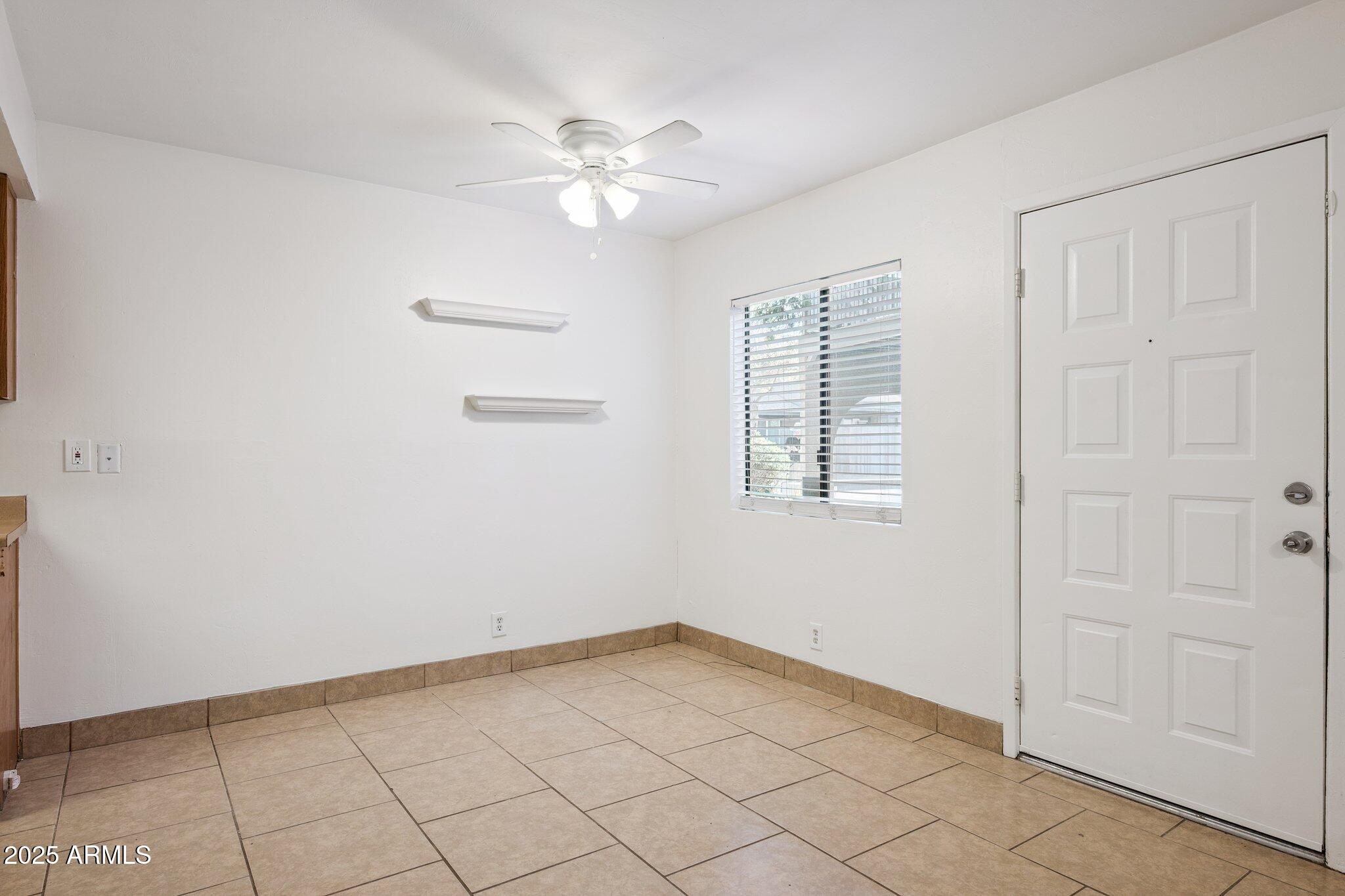 286 West Palomino Drive, Unit 79 Chandler, AZ 85225 - Photo 8 of 26 Dining Area