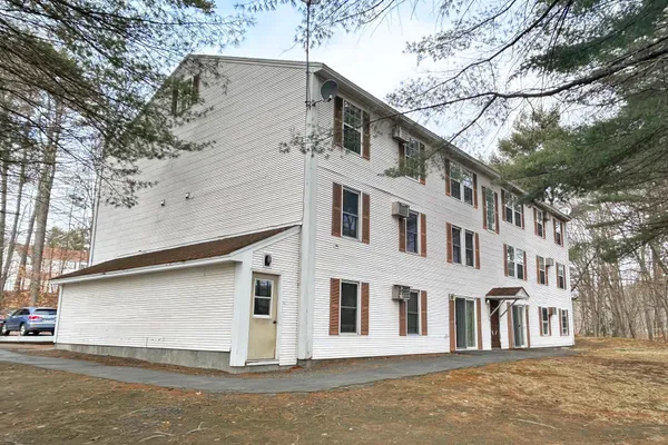 $145,000 | 20 Wolf Road, Unit A8, Lebanon, NH 03766