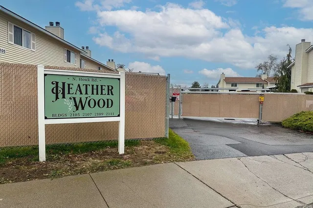 $199,000 | 2111 North Houk Road, Unit 5, Spokane Valley, WA 99216