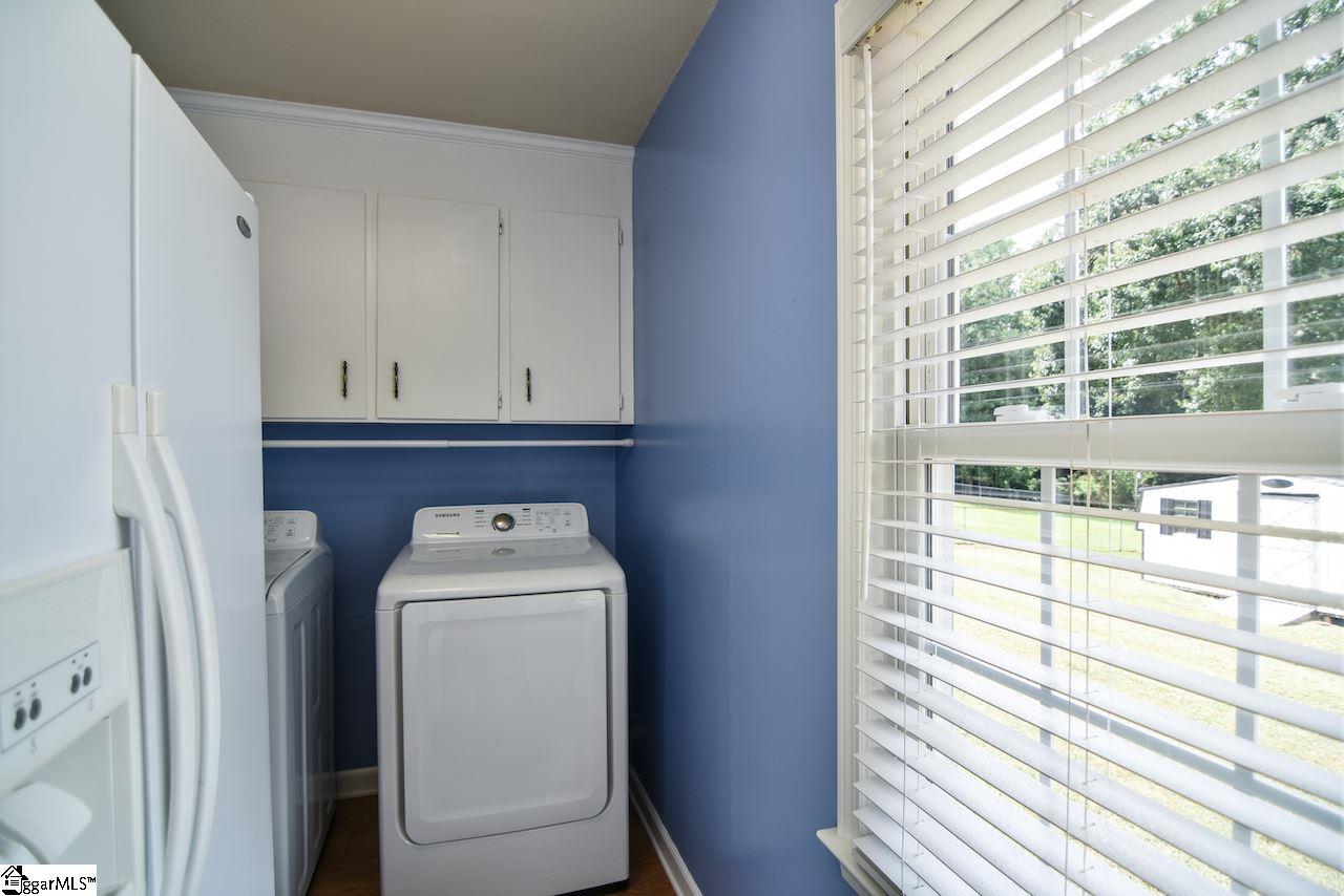 205 Gravley Road Greer, SC 29651 - Photo 11 of 36 Gallery Image 11