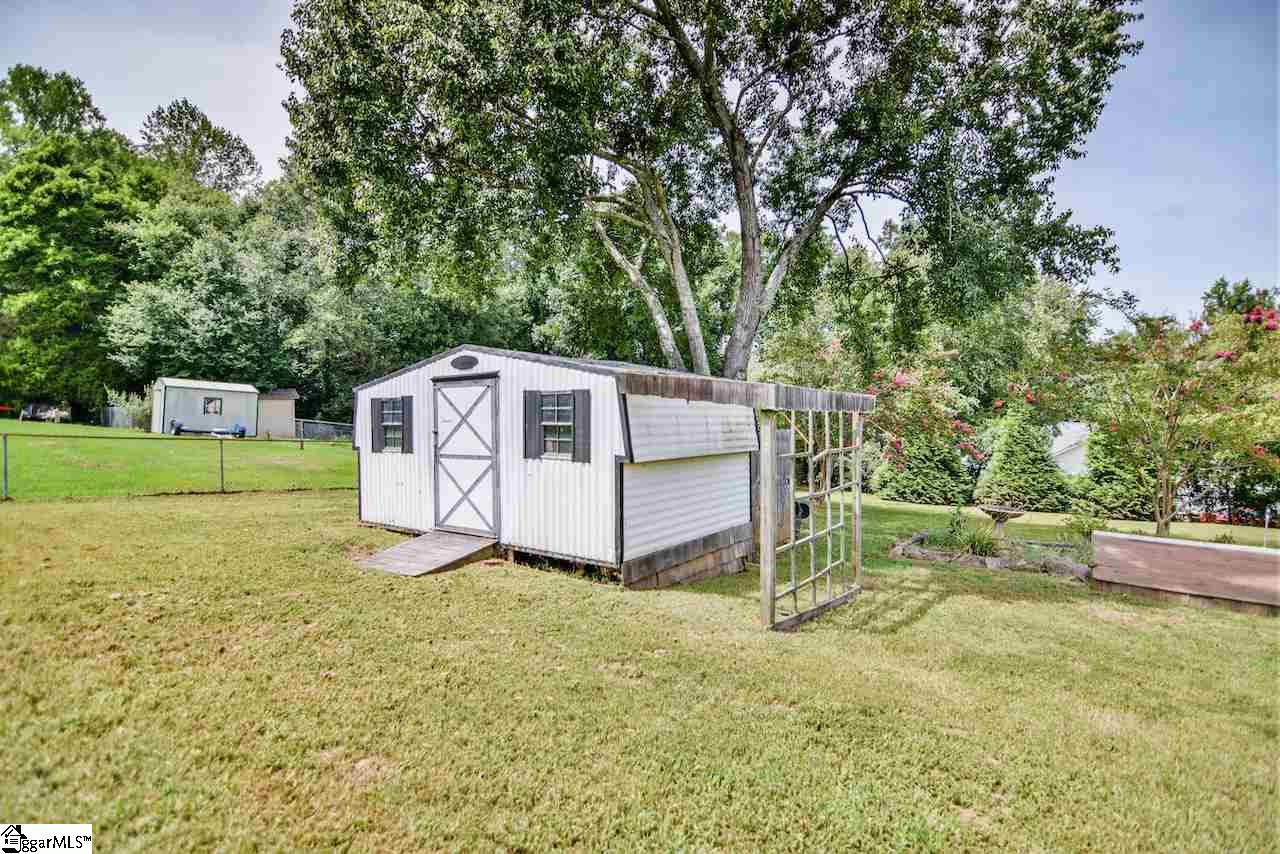 205 Gravley Road Greer, SC 29651 - Photo 23 of 36 Gallery Image 23