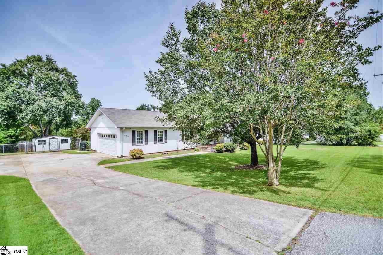 205 Gravley Road Greer, SC 29651 - Photo 34 of 36 Gallery Image 34