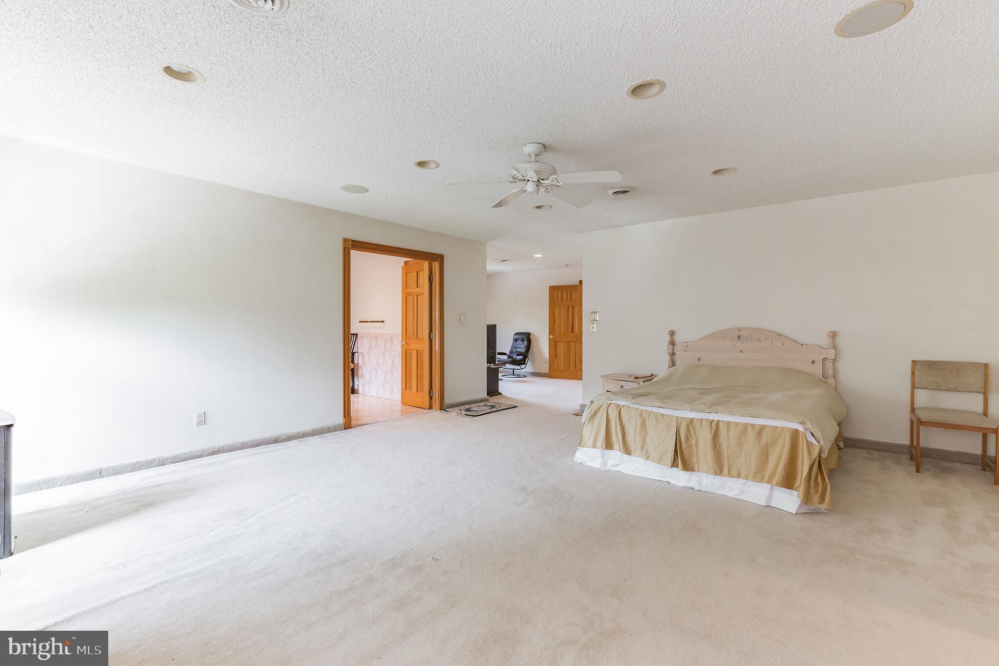 251 Thies Road Sewell, NJ 08080 - Photo 26 of 45 Gallery Image 26