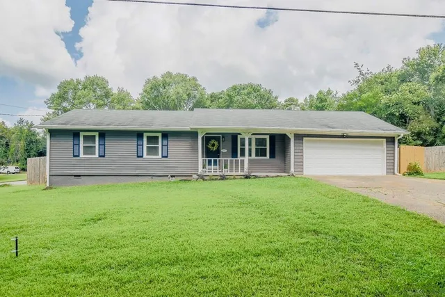 $305,000 | 2795 Frank Lane, Douglasville, GA 30135