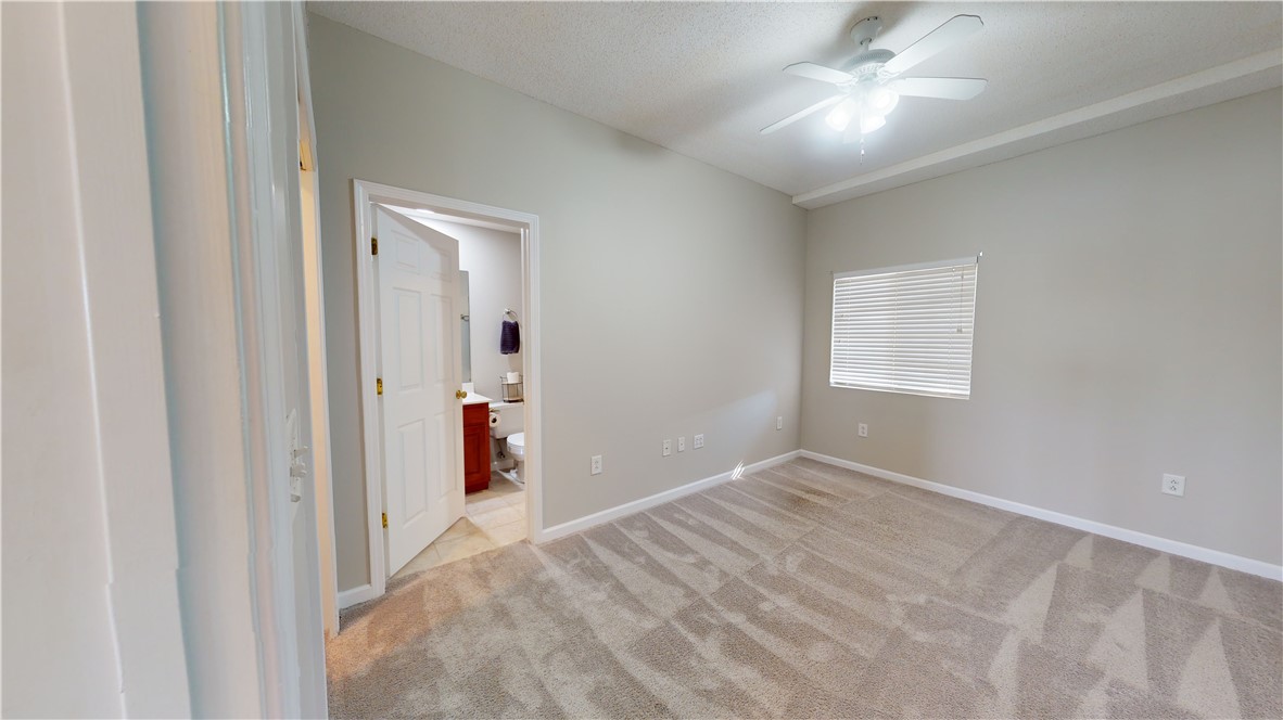 849 Tiger Boulevard, Unit 202 Clemson, SC 29631 - Photo 9 of 25 Guest room