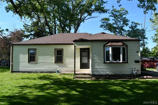 $235,000 | 40 North Drive, Lackawanna, NY 14218