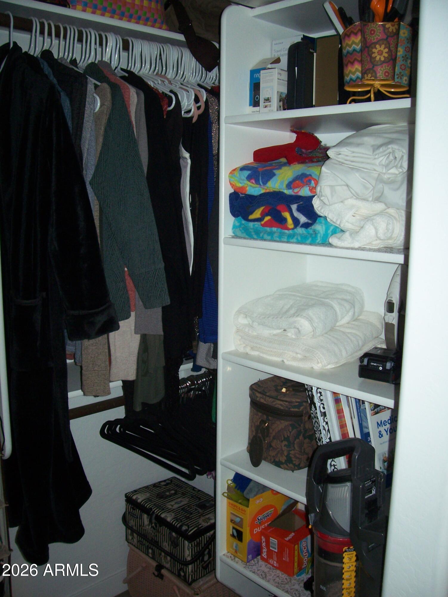 3255 West Peak View Road Phoenix, AZ 85083 - Photo 16 of 46