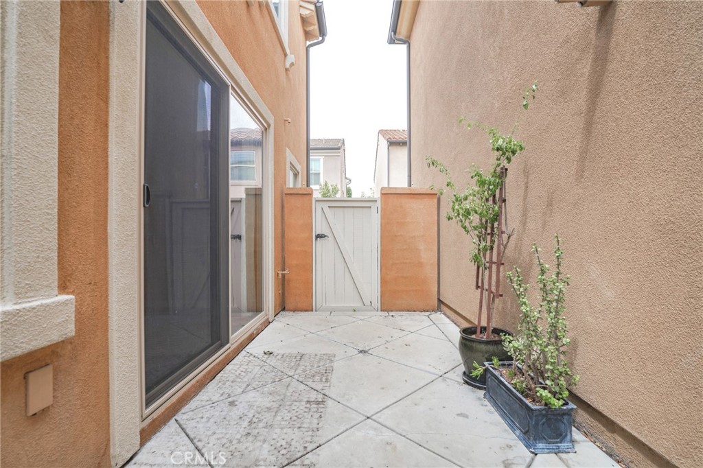 31 Bell Chime Irvine, CA 92618 - Photo 24 of 28 a view of entryway with interior