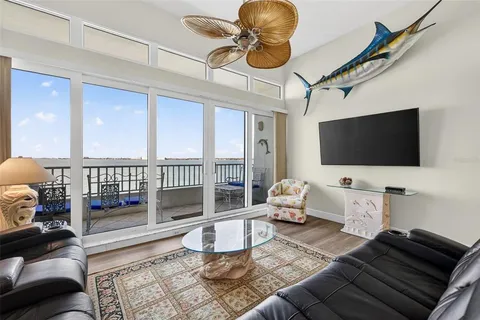 $674,900 | 5279 Isla Key Boulevard South, Unit 410, St. Petersburg, FL 33715