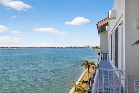 $674,900 | 5279 Isla Key Boulevard South, Unit 410, St. Petersburg, FL 33715