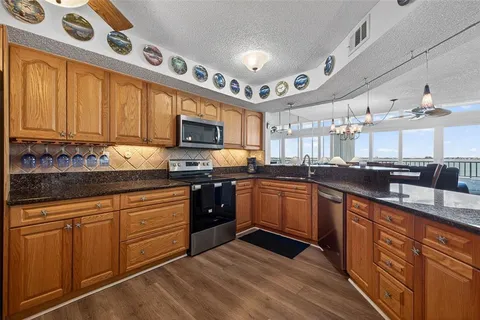 $674,900 | 5279 Isla Key Boulevard South, Unit 410, St. Petersburg, FL 33715