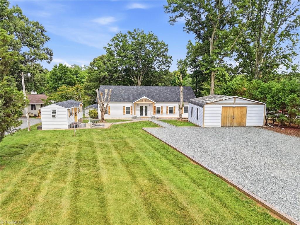 1902 Riverview Rd Extension Lexington, NC 27292 - Photo 6 of 50