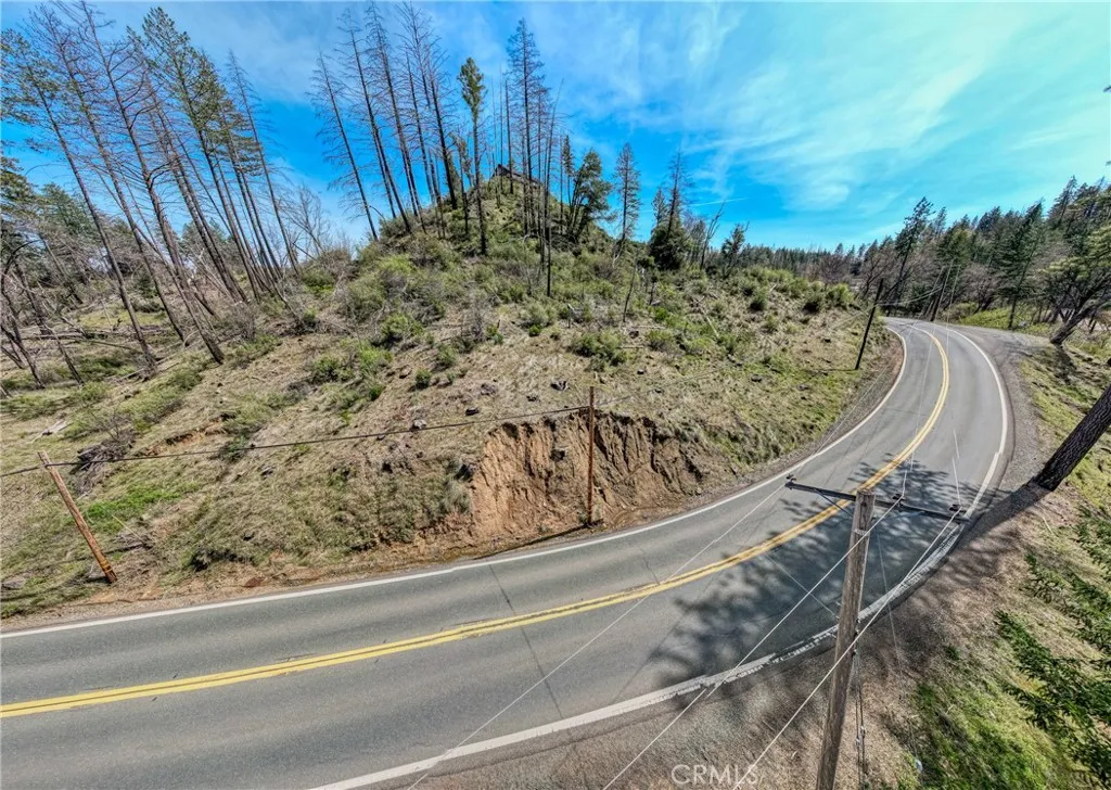 13553 View Cobb Ca Cobb, CA 95426 - Photo 2 of 15 a view of a yard with wooden fence