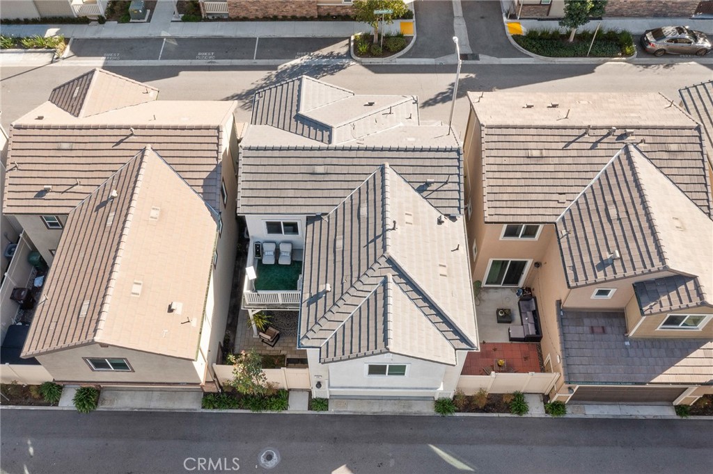 20 Edgemont Compton, CA 90221 - Photo 3 of 25