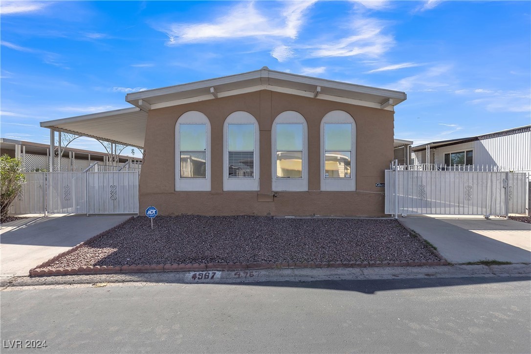 4967 Ridge Drive Las Vegas, NV 89103 - Photo 3 of 49 Gallery Image 3
