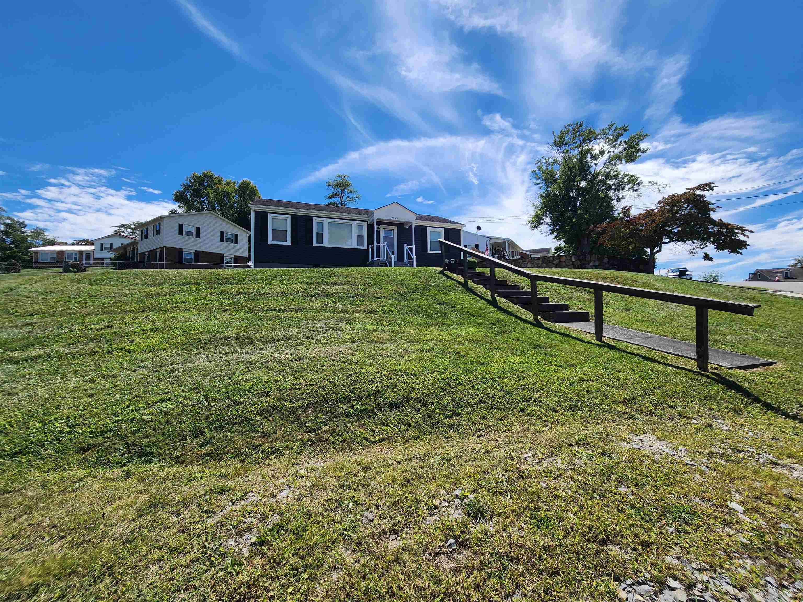 7644 Brandon Road Radford, VA 24141 - Photo 43 of 45 Gallery Image 43