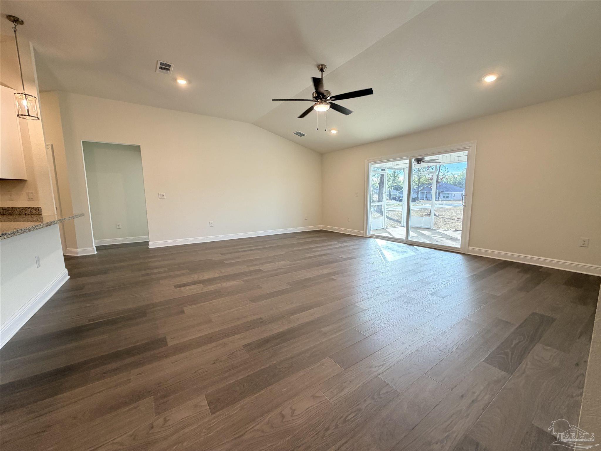 5271 Wahoo Road Milton, FL 32583 - Photo 8 of 15