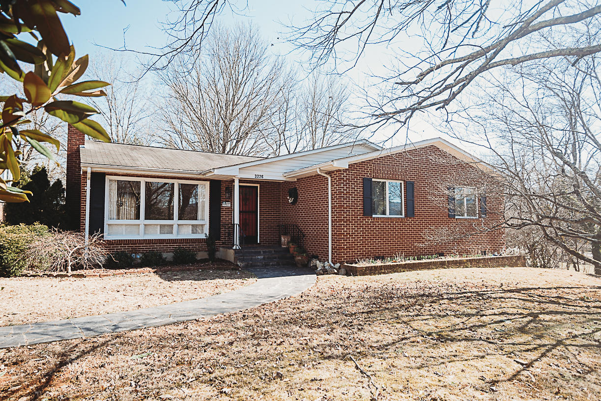 3226 Rasmont Road Roanoke, VA 24018 - Photo 1 of 25 Front View_2