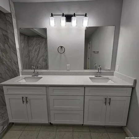 $1,795 | 4150 Commercial, San Antonio, TX 78221