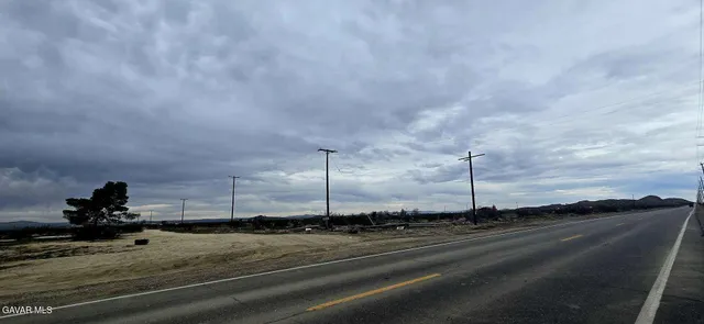 a view of a building in the background