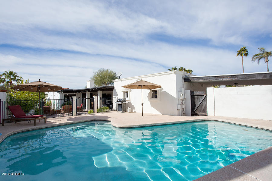2251 East Ocotillo Road Phoenix, AZ 85016 - Photo 23 of 23 Gated Pool Area