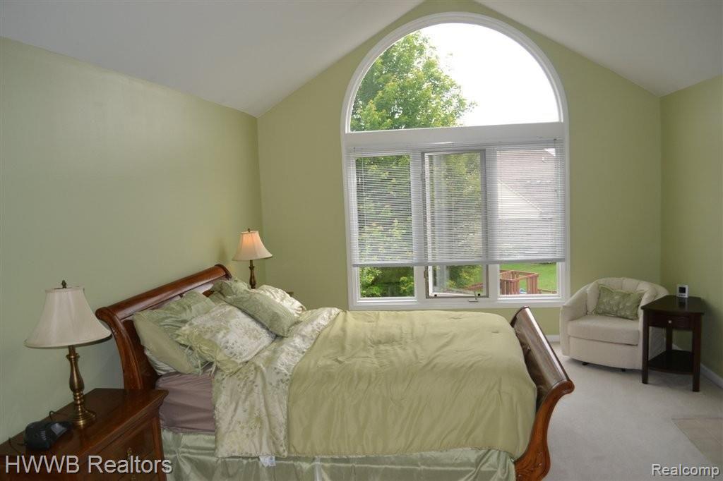 1226 Tulberry Circle Rochester, MI 48306 - Photo 13 of 24 Master