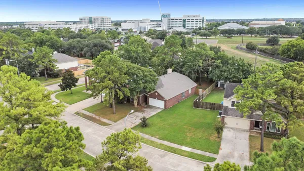 $1,895 | 15007 Chestnut Falls Drive, Cypress, TX 77433