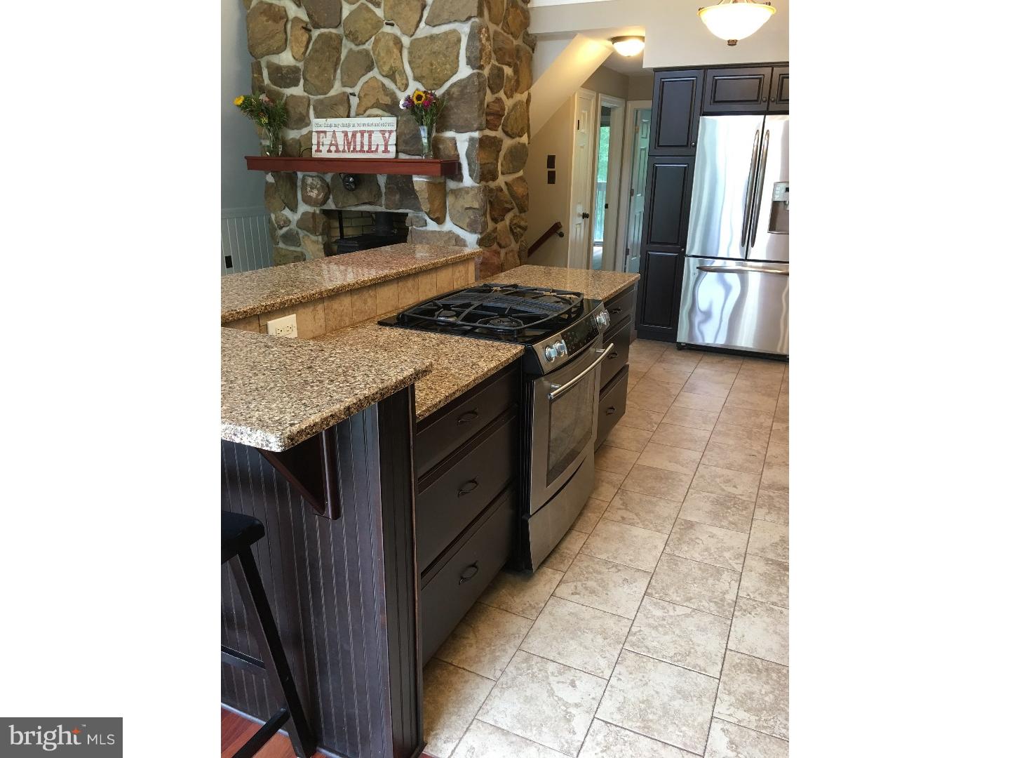 23 South Park Road Vincentown, NJ 08088 - Photo 4 of 25 Kitchen
