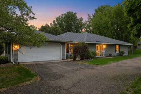 $255,000 | 7775 Glenda Court, Apple Valley, MN 55124