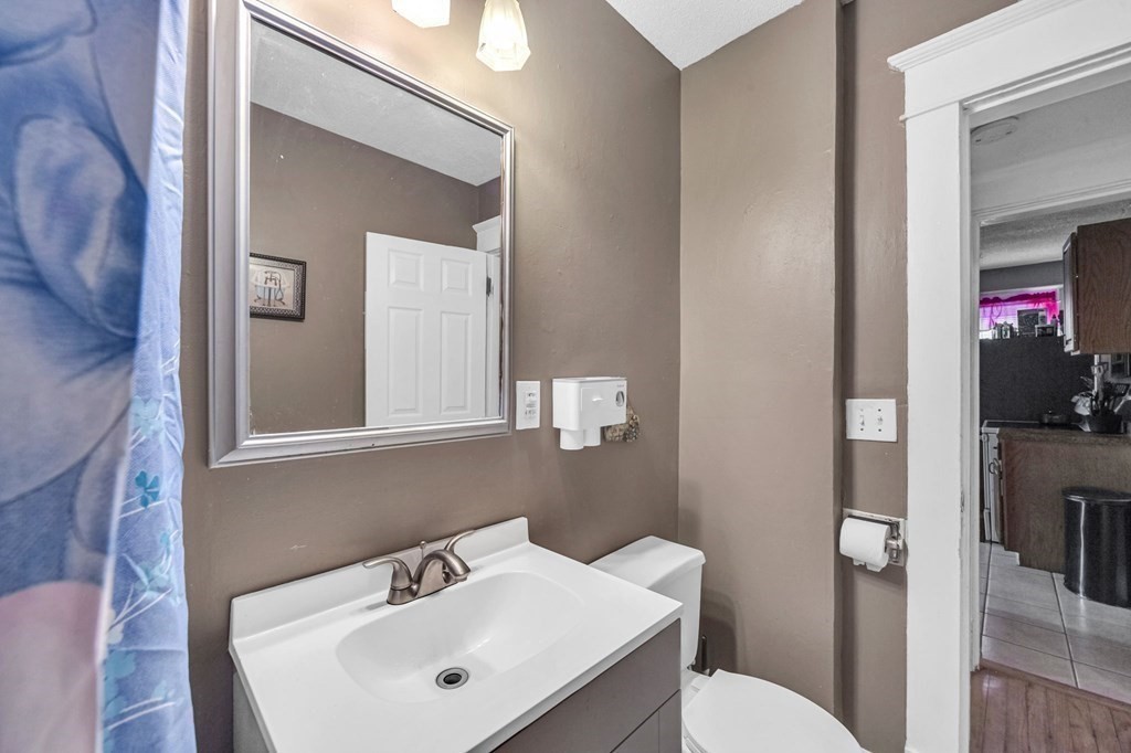 121-123 Draper Street Springfield, MA 01108 - Photo 24 of 35