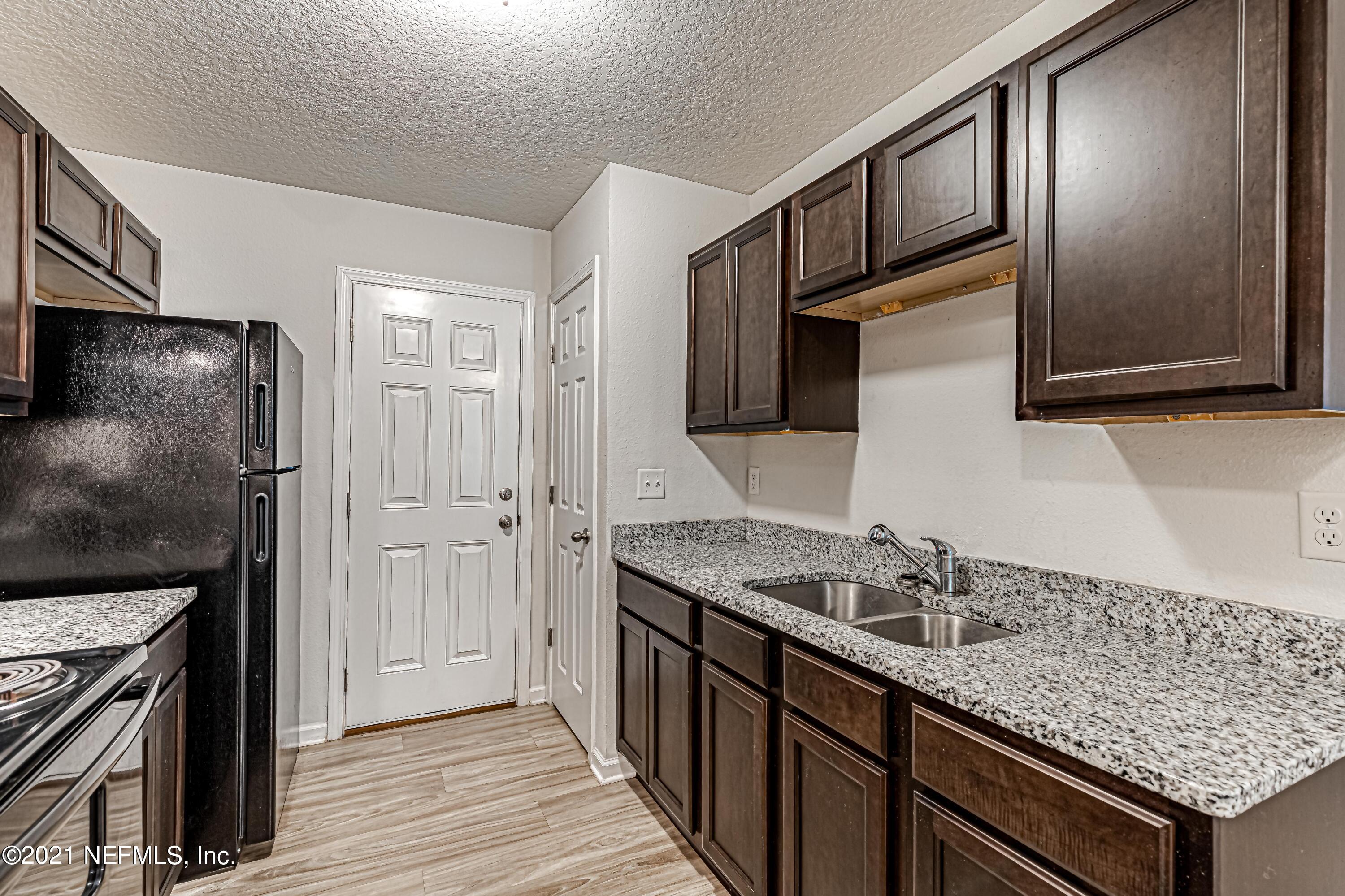 8117 Firetower Road Jacksonville, FL 32210 - Photo 12 of 24 12-Kitchen